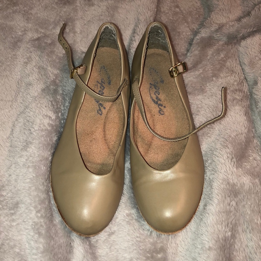capezio character shoes
